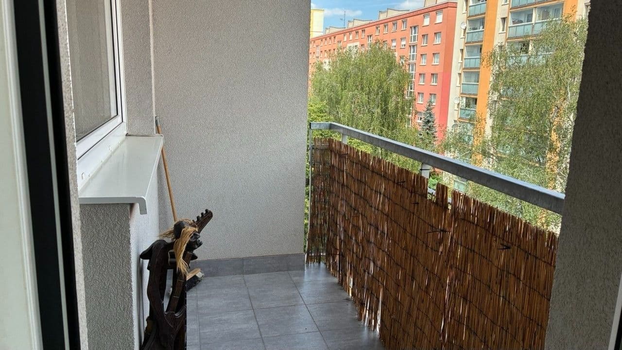 1 bedroom with open-plan kitchen flat to rent, 57 m², Tupolevova, Prague, Prague 1 bedroom with open-plan kitchen flat to rent, 57 m², Tupolevova, Prague, Prague