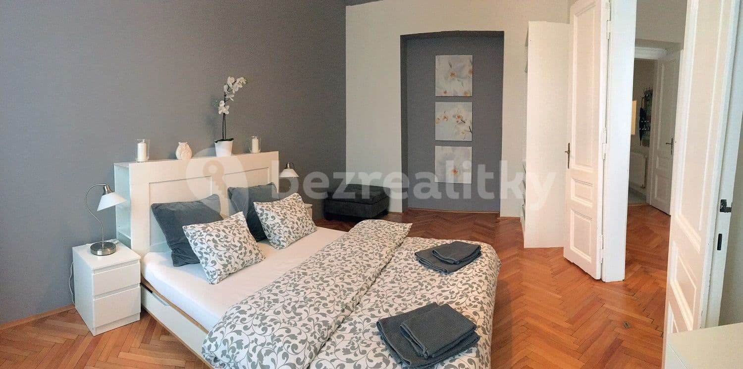 2 bedroom flat to rent, 70 m², Korunovační, Prague, Prague 2 bedroom flat to rent, 70 m², Korunovační, Prague, Prague
