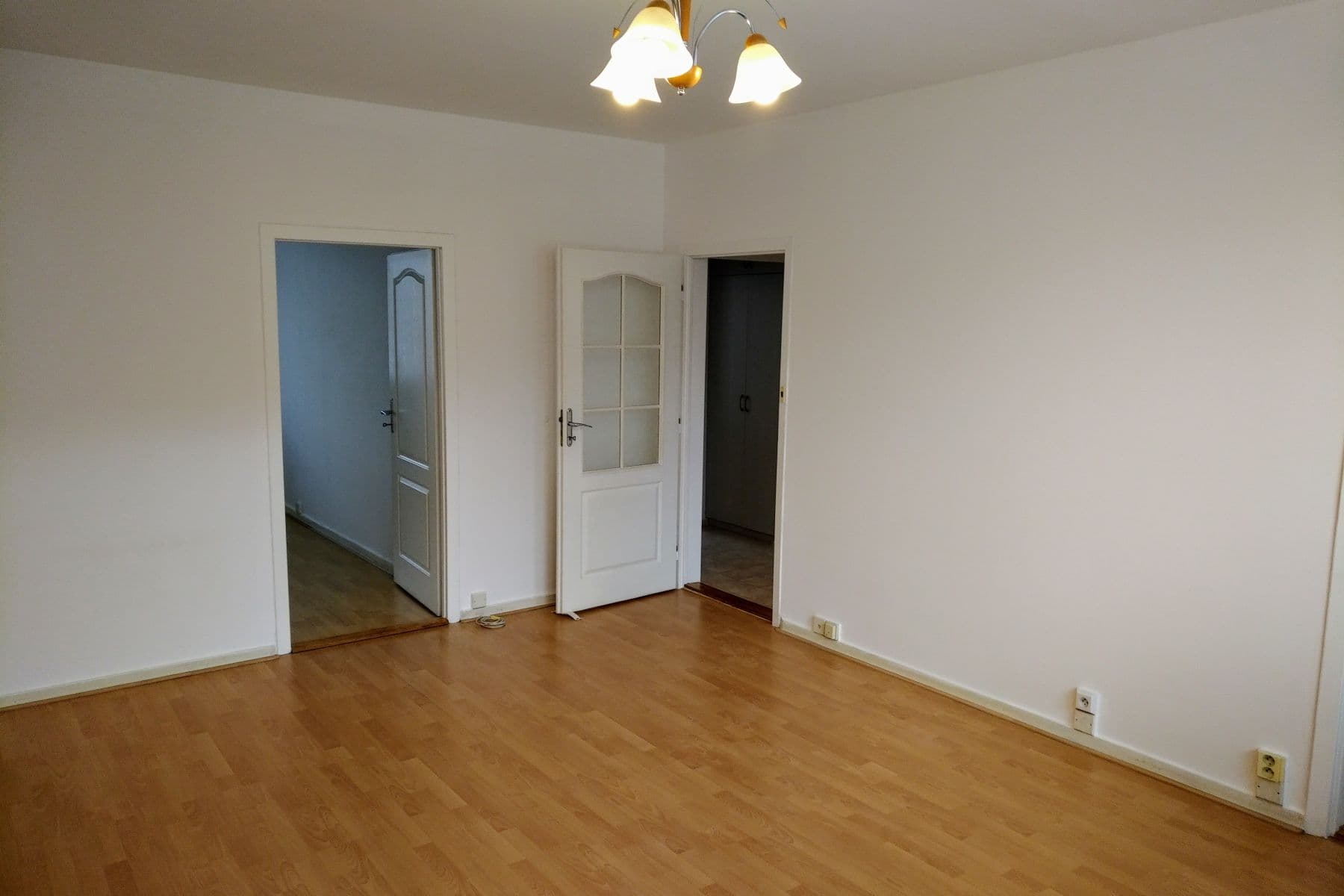 3 bedroom flat to rent, 70 m², Pražského, Prague, Prague 3 bedroom flat to rent, 70 m², Pražského, Prague, Prague