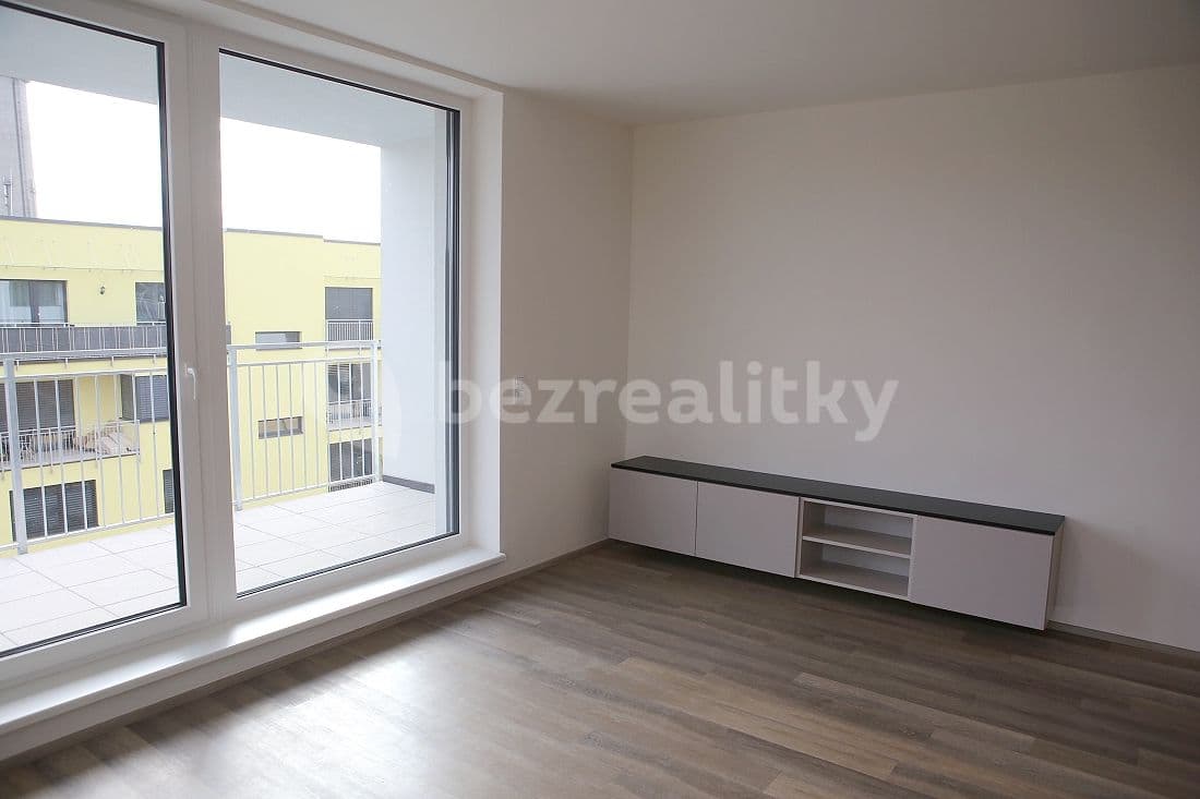 2 bedroom with open-plan kitchen flat to rent, 88 m², Wágnerova, Brno, Jihomoravský Region 2 bedroom with open-plan kitchen flat to rent, 88 m², Wágnerova, Brno, Jihomoravský Region