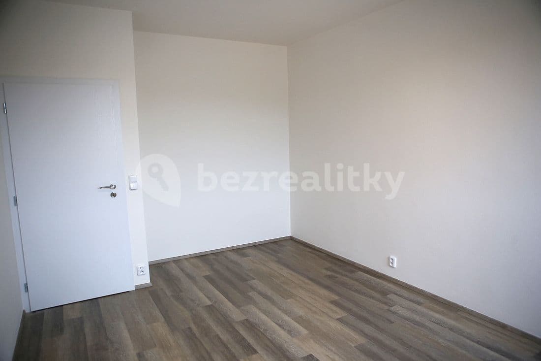 2 bedroom with open-plan kitchen flat to rent, 88 m², Wágnerova, Brno, Jihomoravský Region 2 bedroom with open-plan kitchen flat to rent, 88 m², Wágnerova, Brno, Jihomoravský Region