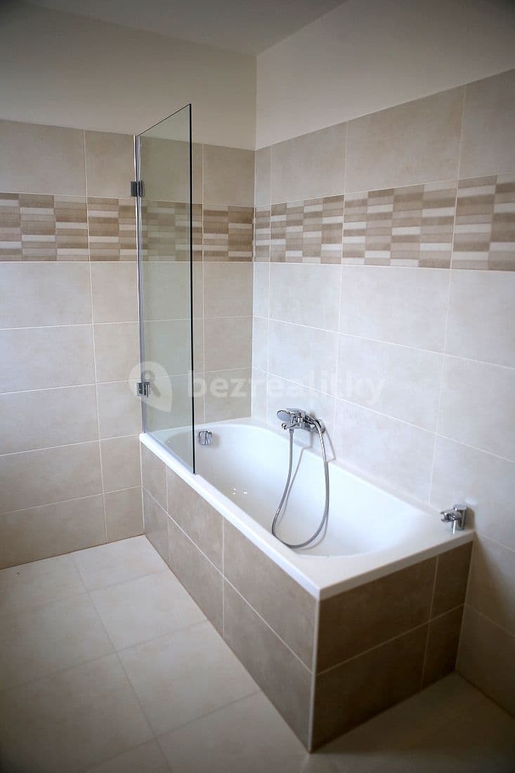 2 bedroom with open-plan kitchen flat to rent, 88 m², Wágnerova, Brno, Jihomoravský Region 2 bedroom with open-plan kitchen flat to rent, 88 m², Wágnerova, Brno, Jihomoravský Region