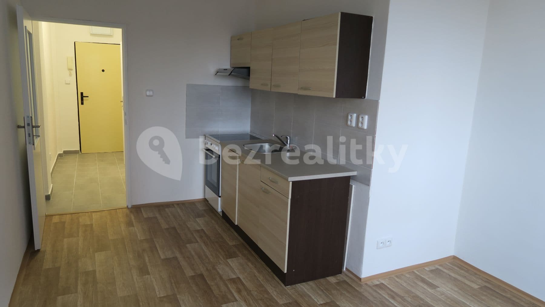 Studio flat to rent, 25 m², Jirchářská, Kostelec nad Orlicí, Královéhradecký Region Studio flat to rent, 25 m², Jirchářská, Kostelec nad Orlicí, Královéhradecký Region