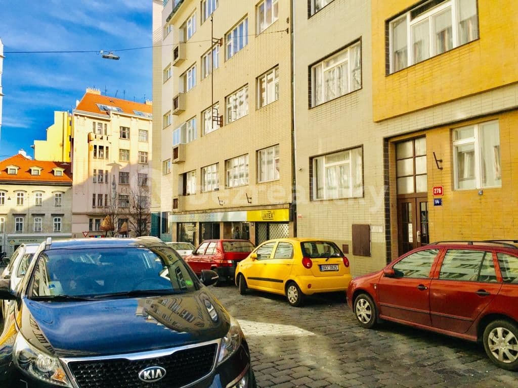 Small studio flat to rent, 21 m², Na Zbořenci, Prague, Prague Small studio flat to rent, 21 m², Na Zbořenci, Prague, Prague