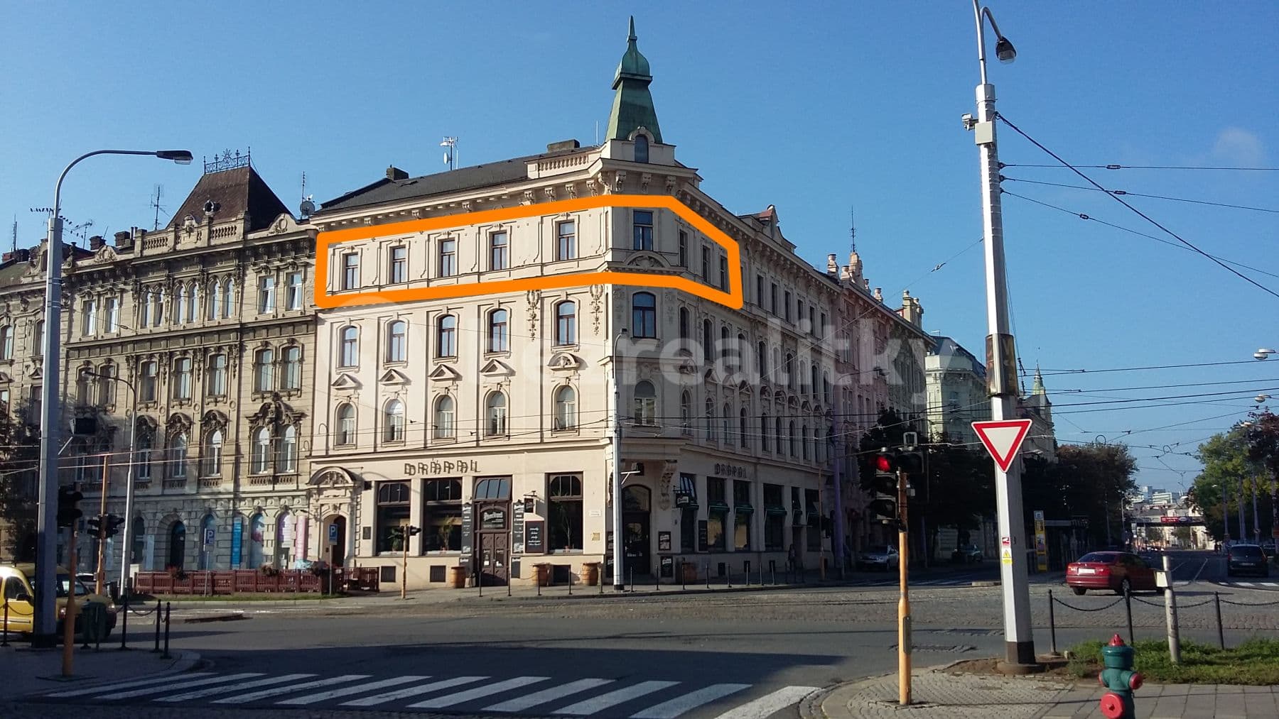 4 bedroom flat to rent, 155 m², Tř. Svobody, Olomouc, Olomoucký Region 4 bedroom flat to rent, 155 m², Tř. Svobody, Olomouc, Olomoucký Region