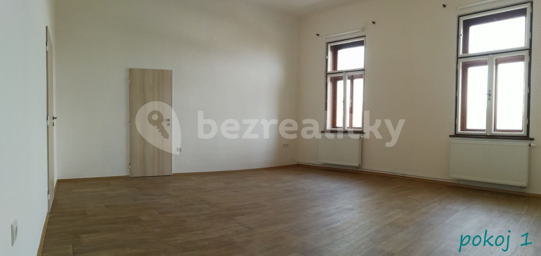 4 bedroom flat to rent, 155 m², Tř. Svobody, Olomouc, Olomoucký Region 4 bedroom flat to rent, 155 m², Tř. Svobody, Olomouc, Olomoucký Region