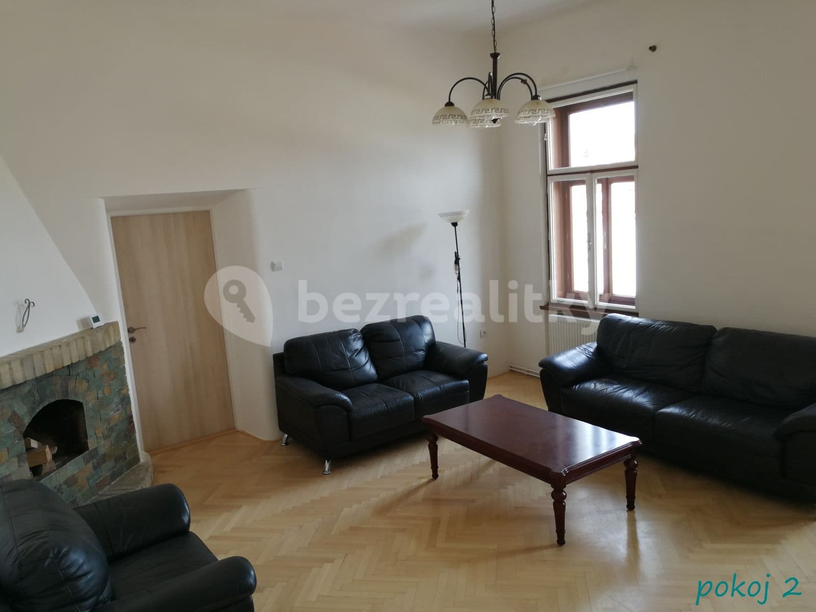4 bedroom flat to rent, 155 m², Tř. Svobody, Olomouc, Olomoucký Region 4 bedroom flat to rent, 155 m², Tř. Svobody, Olomouc, Olomoucký Region