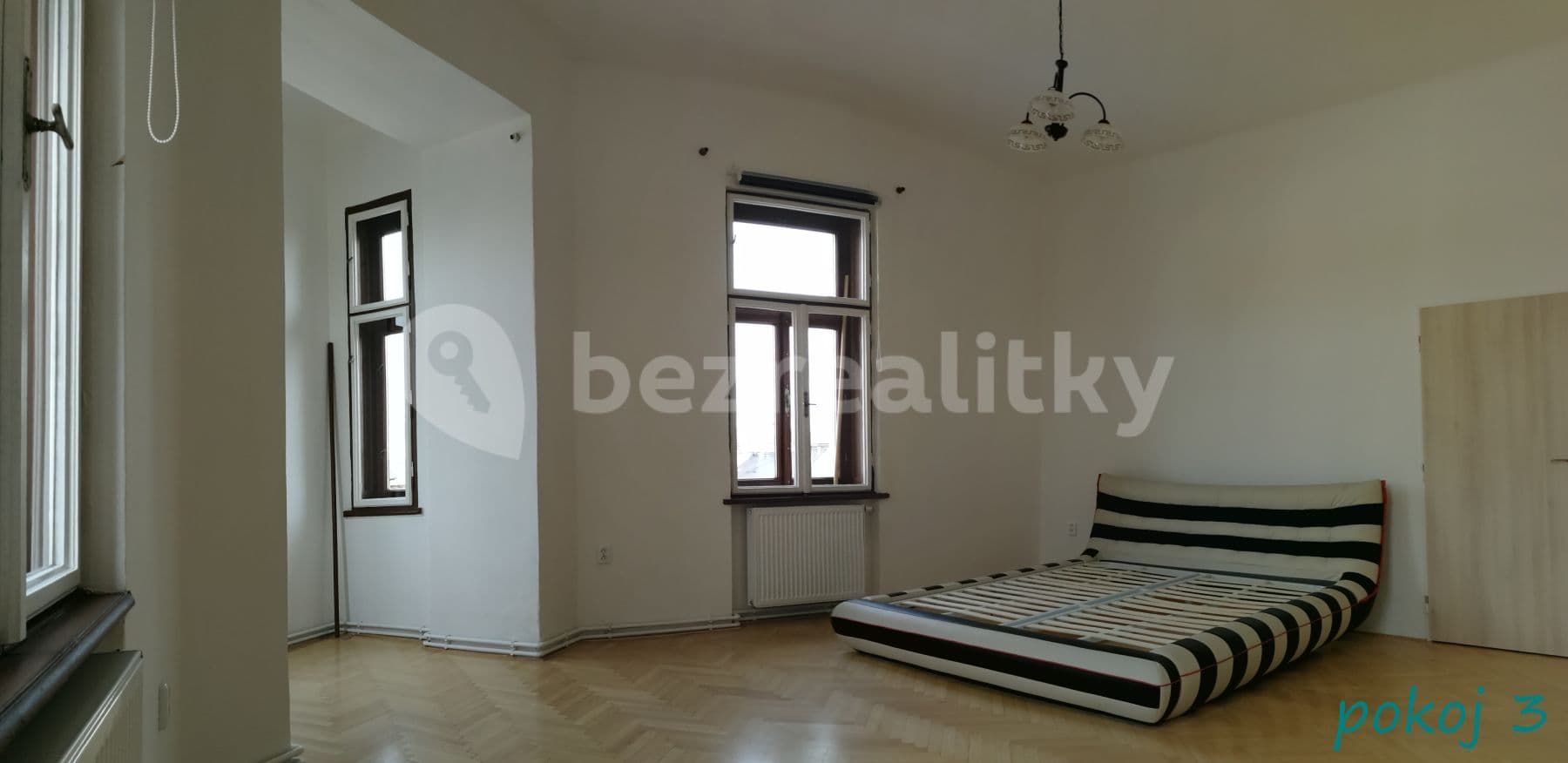 4 bedroom flat to rent, 155 m², Tř. Svobody, Olomouc, Olomoucký Region 4 bedroom flat to rent, 155 m², Tř. Svobody, Olomouc, Olomoucký Region