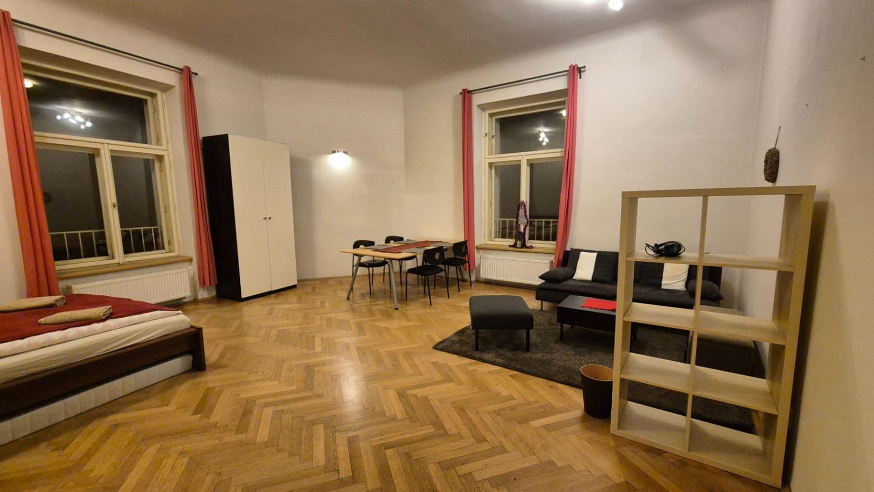 1 bedroom with open-plan kitchen flat to rent, 67 m², Zborovská, Prague, Prague 1 bedroom with open-plan kitchen flat to rent, 67 m², Zborovská, Prague, Prague