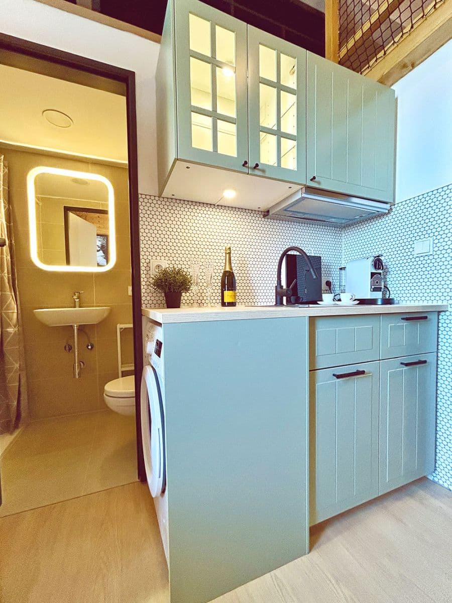 Small studio flat to rent, 15 m², Kováků, Prague, Prague Small studio flat to rent, 15 m², Kováků, Prague, Prague