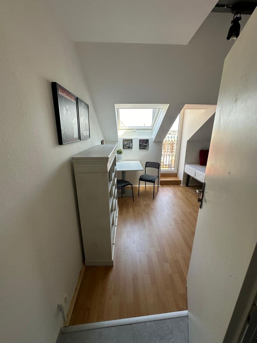 Small studio flat to rent, 38 m², Kováků, Prague, Prague Small studio flat to rent, 38 m², Kováků, Prague, Prague