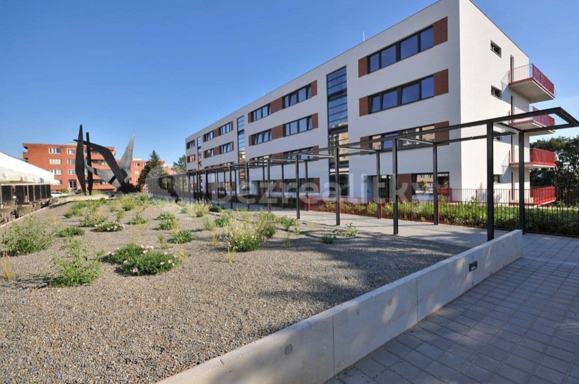 1 bedroom with open-plan kitchen flat to rent, 46 m², 42, Brno, Jihomoravský Region 1 bedroom with open-plan kitchen flat to rent, 46 m², 42, Brno, Jihomoravský Region