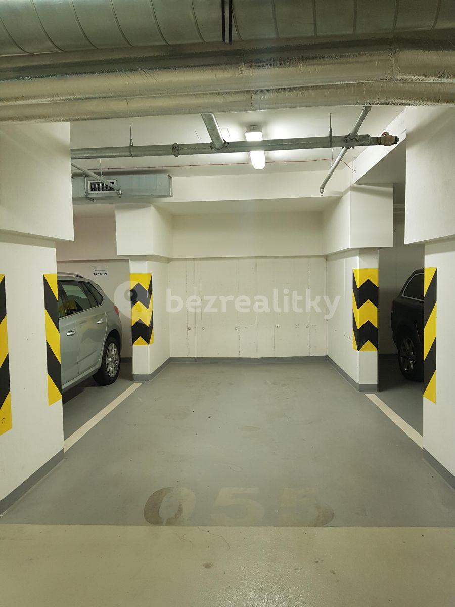 garage to rent, 12 m², U Mlýnského kanálu, Prague, Prague