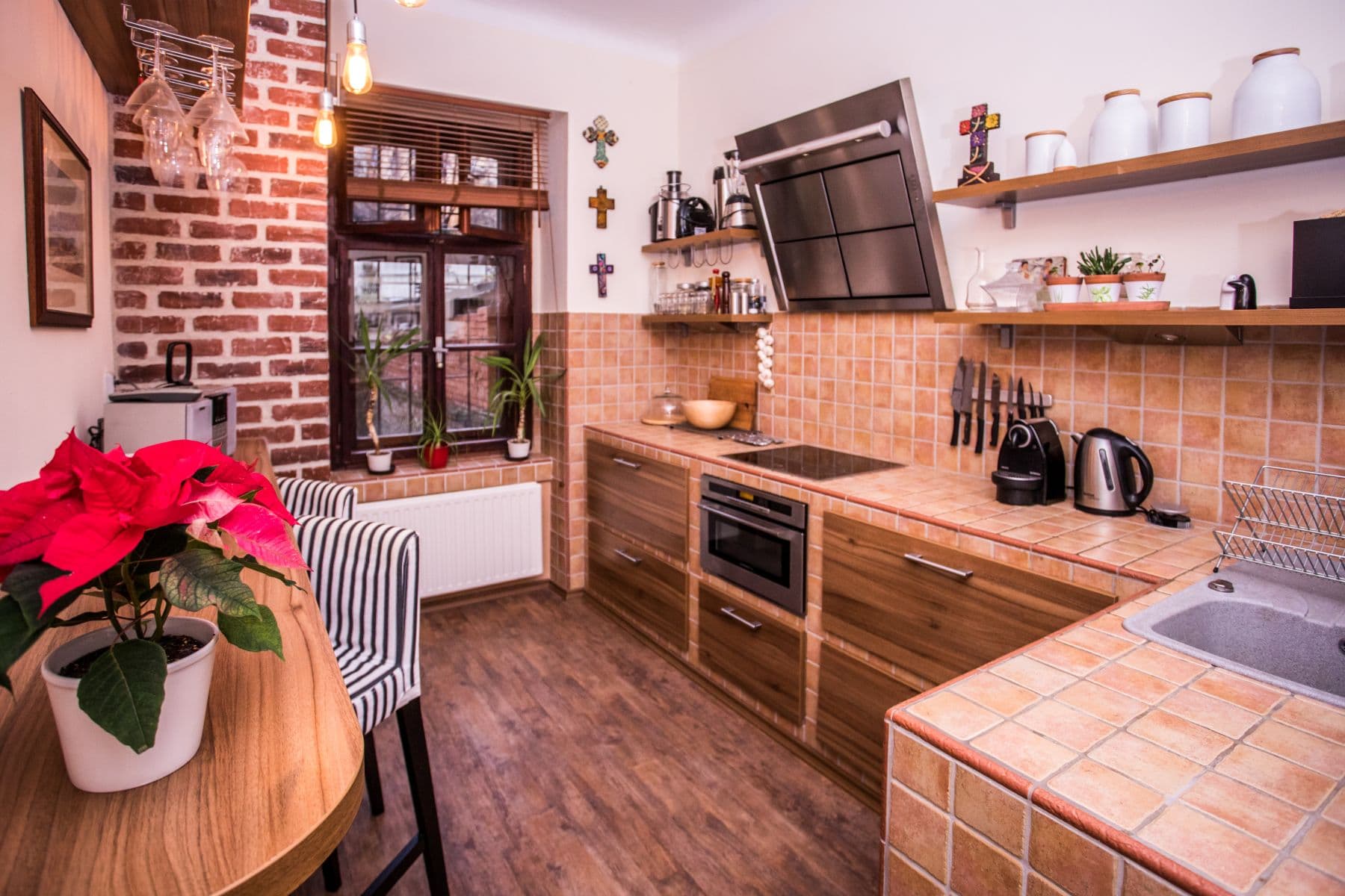 2 bedroom with open-plan kitchen flat to rent, 68 m², Černomořská, Prague, Prague 2 bedroom with open-plan kitchen flat to rent, 68 m², Černomořská, Prague, Prague