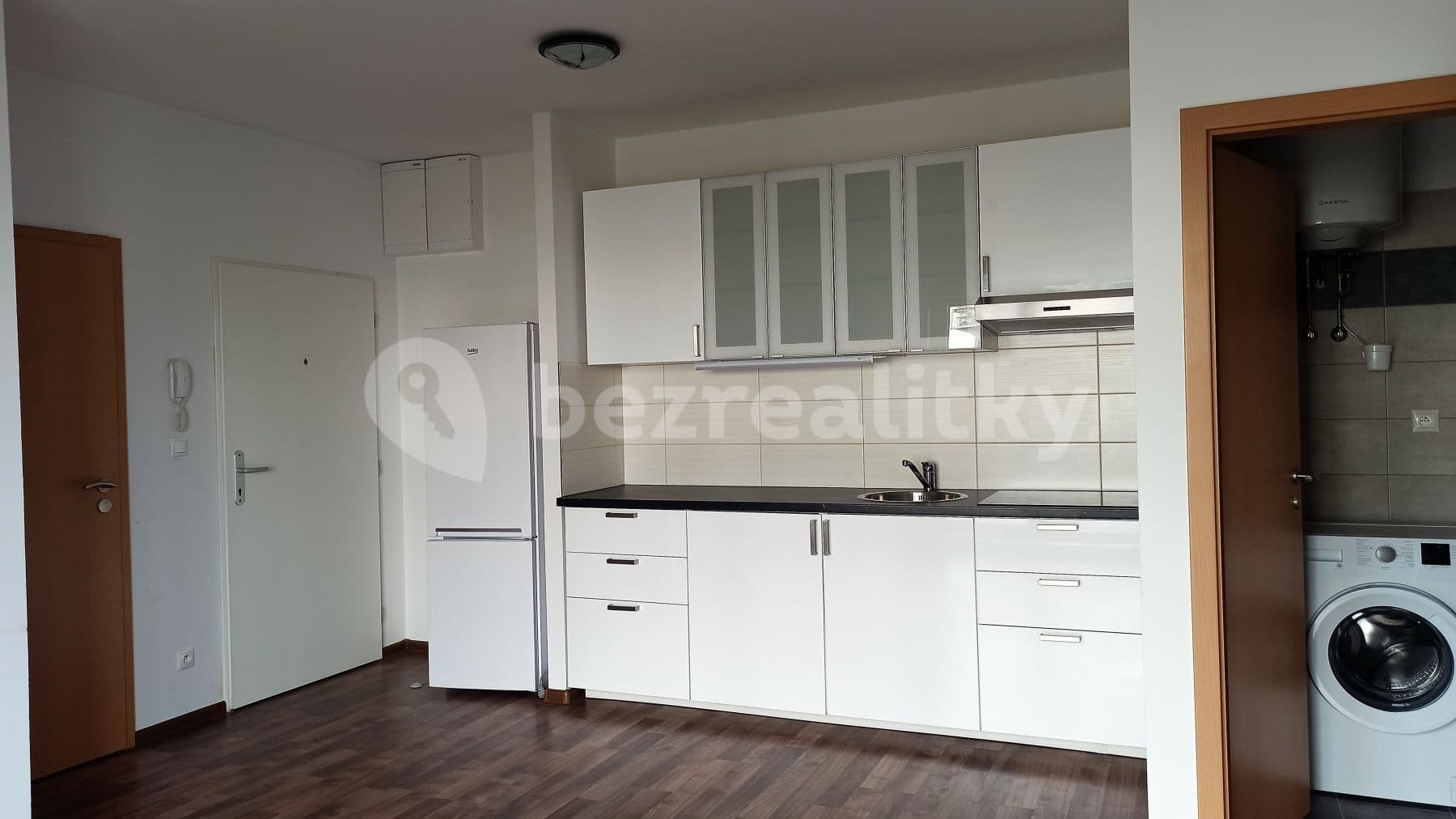 1 bedroom with open-plan kitchen flat to rent, 53 m², Havránkova, Brno, Jihomoravský Region 1 bedroom with open-plan kitchen flat to rent, 53 m², Havránkova, Brno, Jihomoravský Region