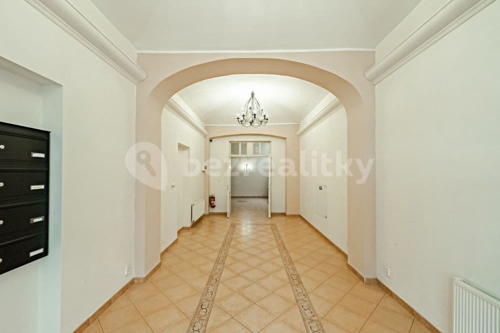 2 bedroom flat to rent, 68 m², Jana Masaryka, Prague, Prague 2 bedroom flat to rent, 68 m², Jana Masaryka, Prague, Prague