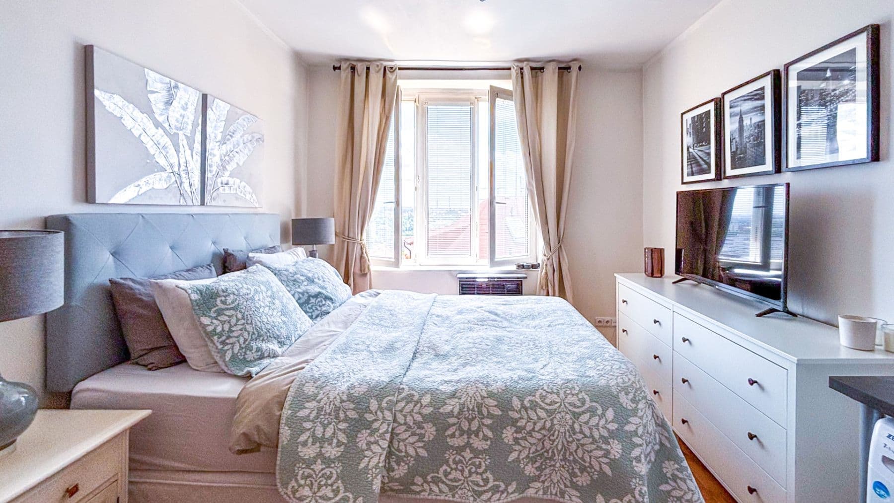 Studio flat to rent, 28 m², Ruská, Prague, Prague Studio flat to rent, 28 m², Ruská, Prague, Prague