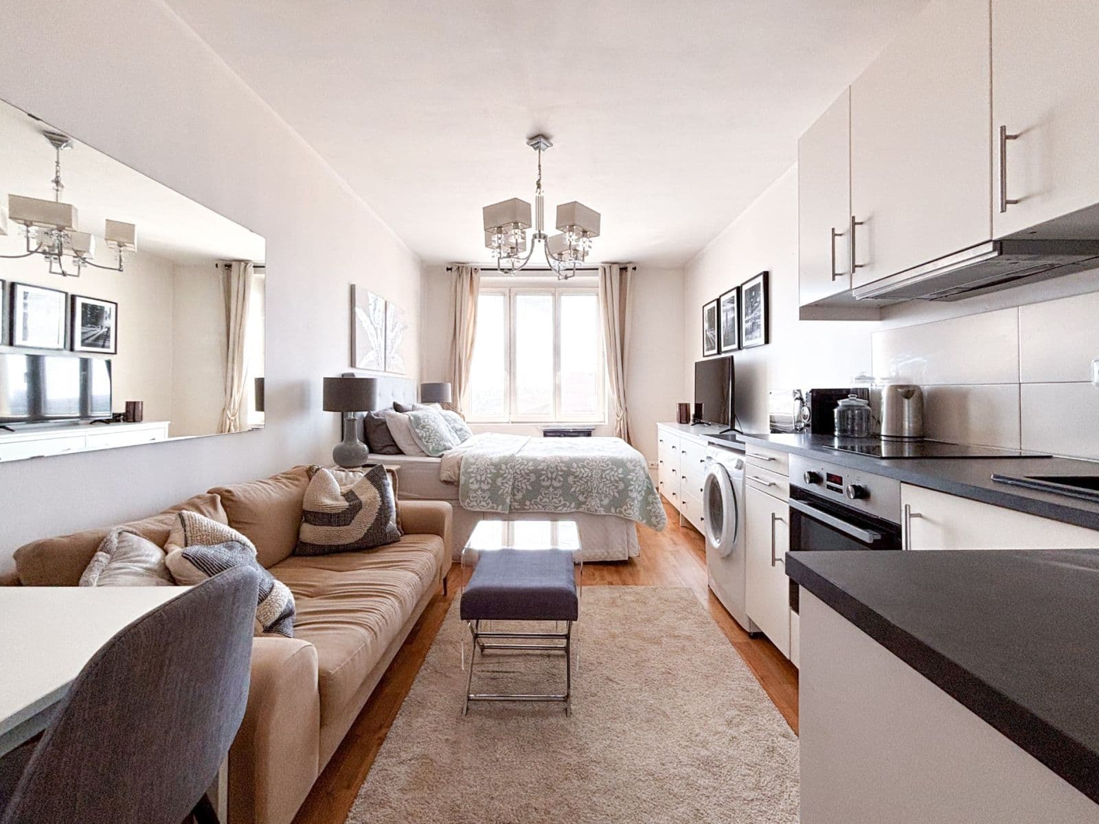 Studio flat to rent, 28 m², Ruská, Prague, Prague Studio flat to rent, 28 m², Ruská, Prague, Prague