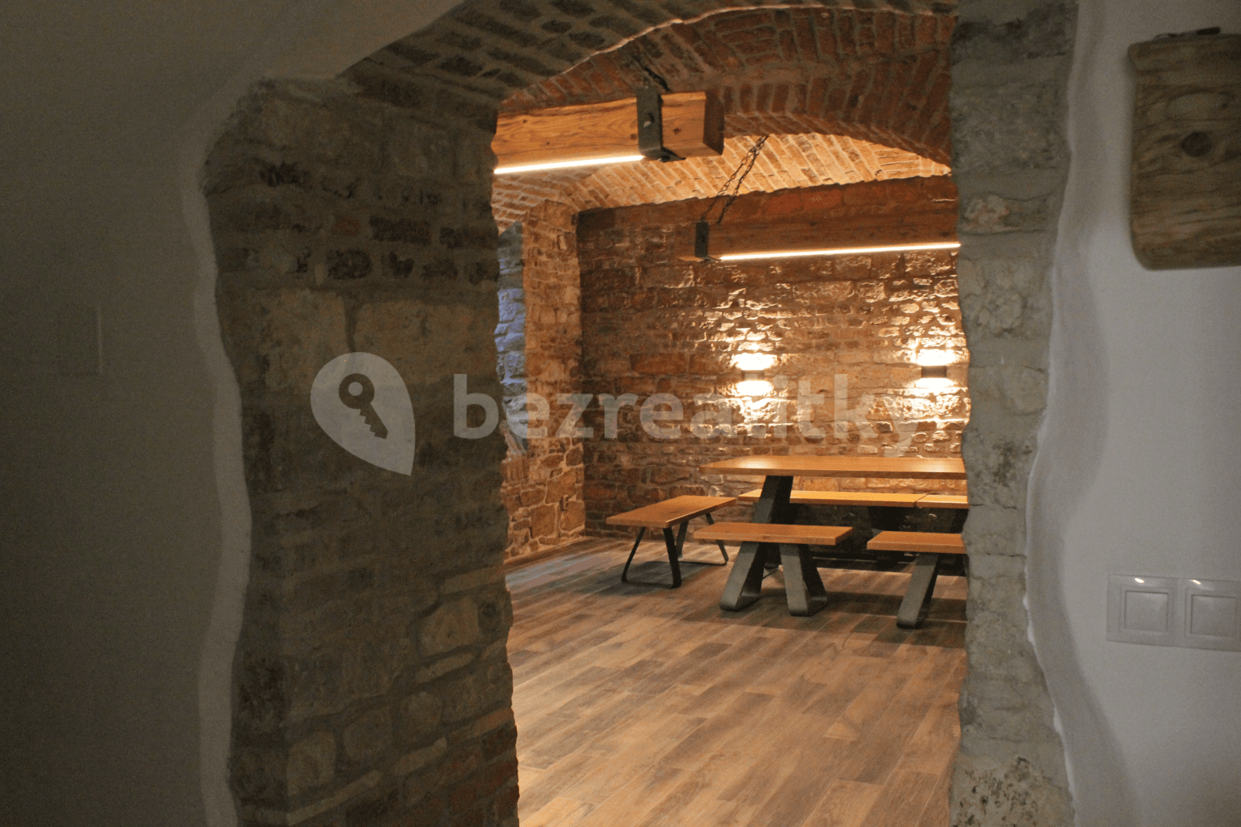 1 bedroom with open-plan kitchen flat to rent, 51 m², Podbělohorská, Prague, Prague 1 bedroom with open-plan kitchen flat to rent, 51 m², Podbělohorská, Prague, Prague