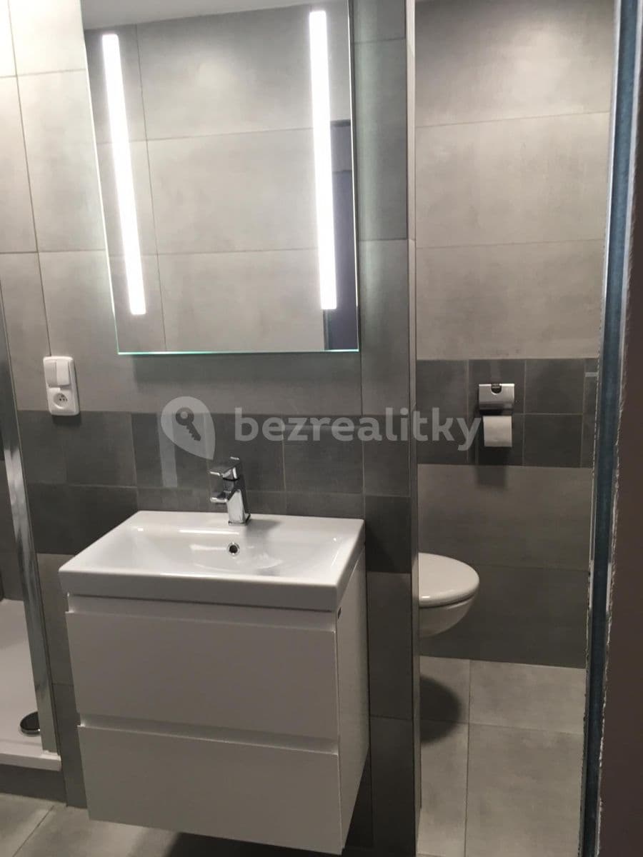 1 bedroom flat to rent, 34 m², Ondrouškova, Brno, Jihomoravský Region 1 bedroom flat to rent, 34 m², Ondrouškova, Brno, Jihomoravský Region