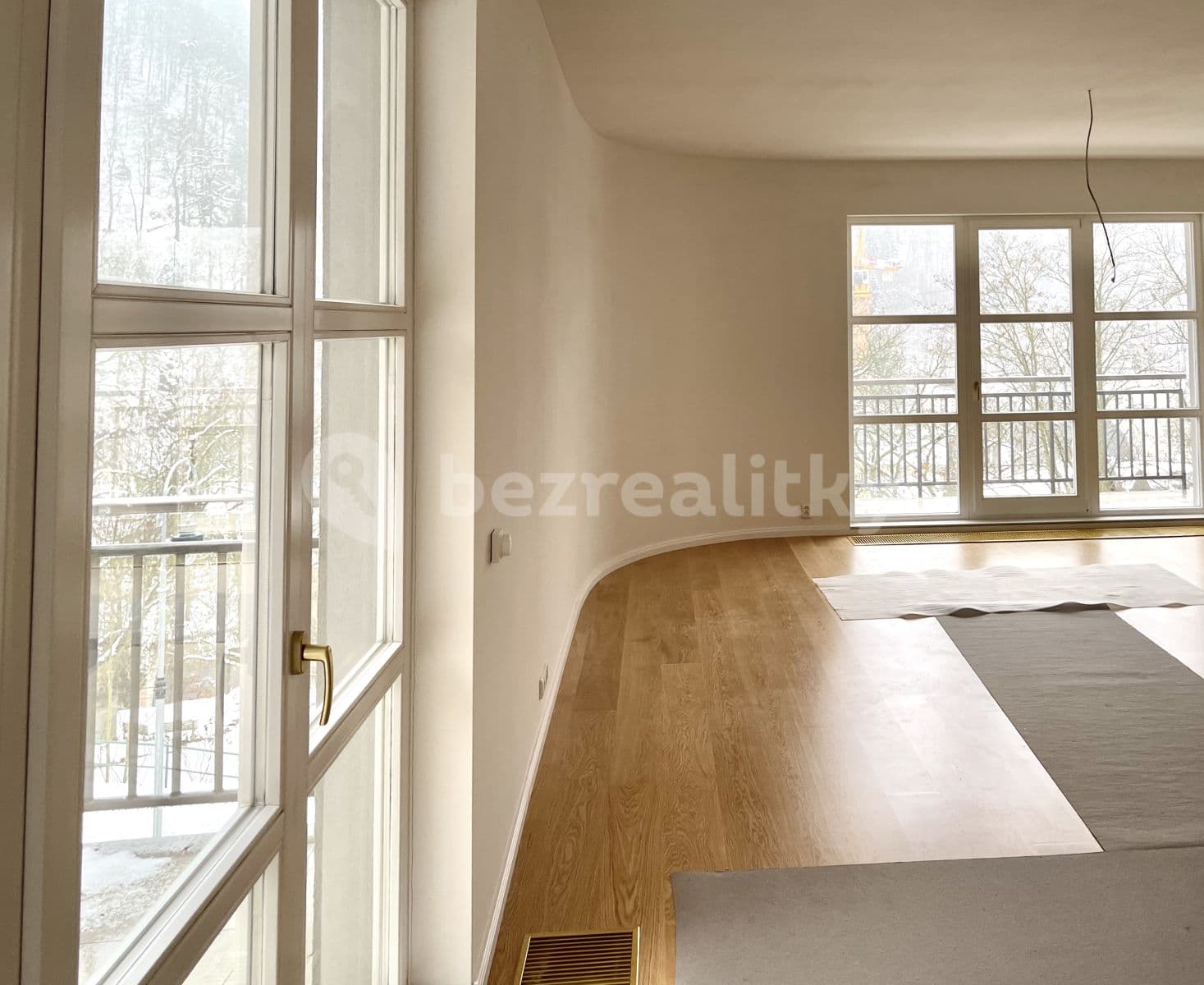 2 bedroom with open-plan kitchen flat for sale, 130 m², Škroupova, Karlovy Vary, Karlovarský Region 2 bedroom with open-plan kitchen flat for sale, 130 m², Škroupova, Karlovy Vary, Karlovarský Region