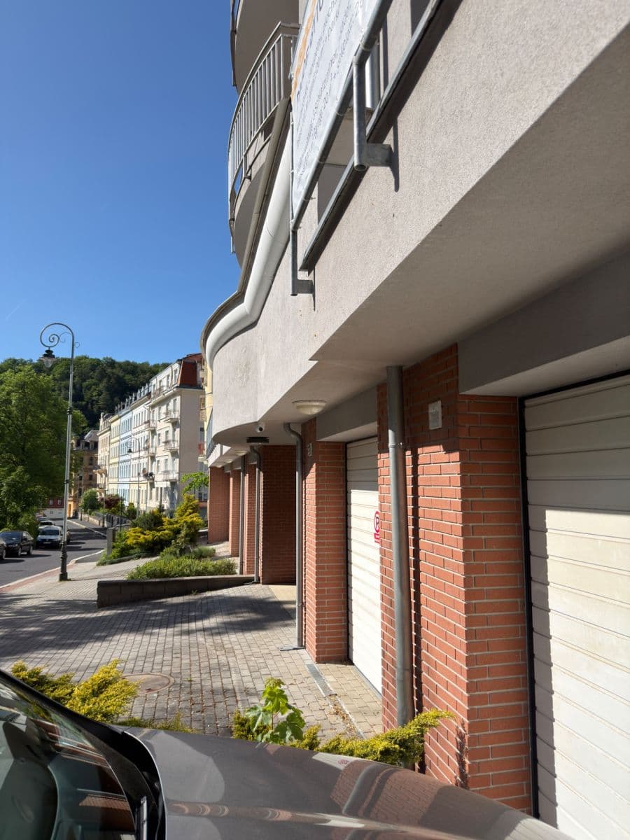 2 bedroom with open-plan kitchen flat for sale, 130 m², Škroupova, Karlovy Vary, Karlovarský Region 2 bedroom with open-plan kitchen flat for sale, 130 m², Škroupova, Karlovy Vary, Karlovarský Region