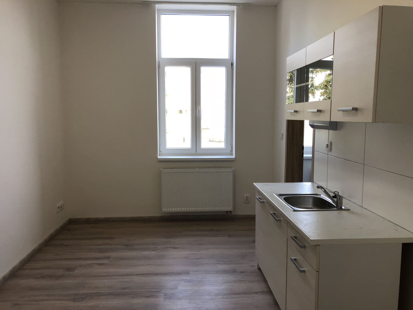 Studio flat to rent, 18 m², Riegrovo náměstí, Poděbrady, Středočeský Region Studio flat to rent, 18 m², Riegrovo náměstí, Poděbrady, Středočeský Region
