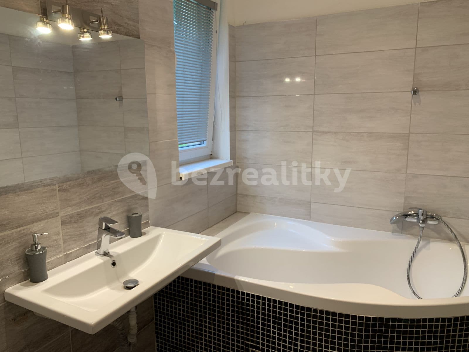 house to rent, 90 m², Albrechtice, Velké Albrechtice, Moravskoslezský Region house to rent, 90 m², Albrechtice, Velké Albrechtice, Moravskoslezský Region