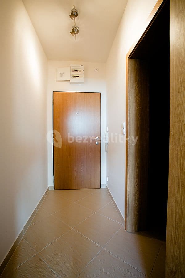 Studio flat to rent, 35 m², Svitákova, Prague, Prague Studio flat to rent, 35 m², Svitákova, Prague, Prague
