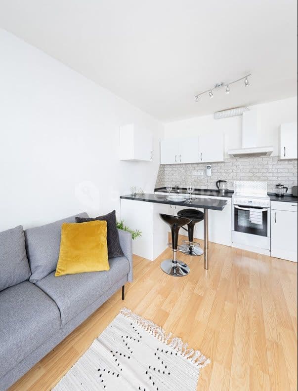 Studio flat to rent, 34 m², Osadní, Prague, Prague Studio flat to rent, 34 m², Osadní, Prague, Prague