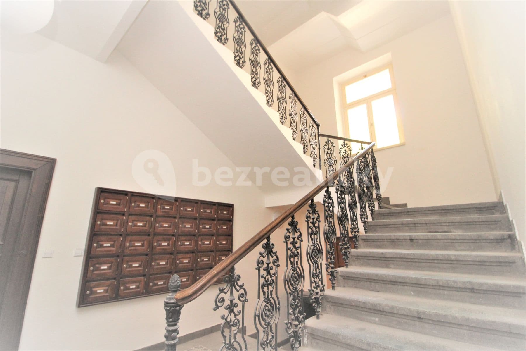 1 bedroom with open-plan kitchen flat to rent, 47 m², Veverkova, Prague, Prague 1 bedroom with open-plan kitchen flat to rent, 47 m², Veverkova, Prague, Prague