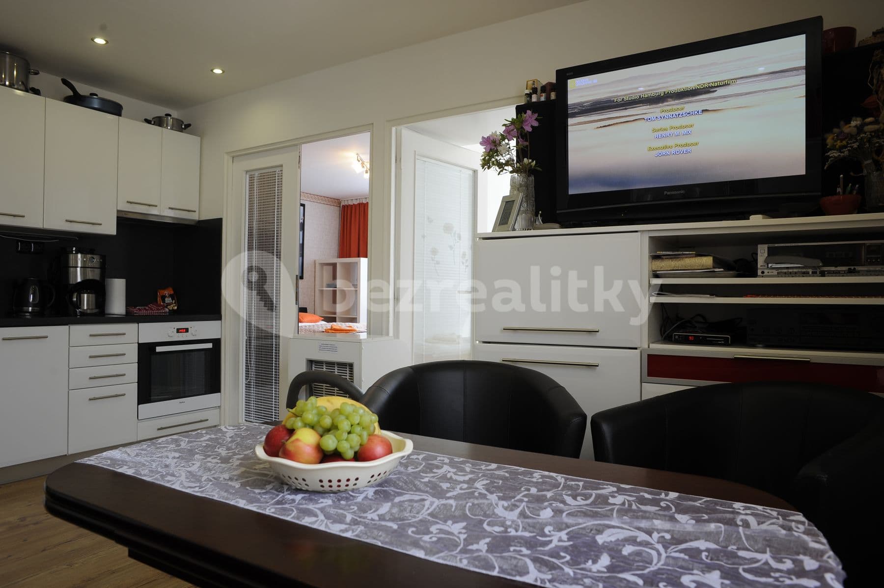 2 bedroom with open-plan kitchen flat to rent, 42 m², Molákova, Prague, Prague 2 bedroom with open-plan kitchen flat to rent, 42 m², Molákova, Prague, Prague
