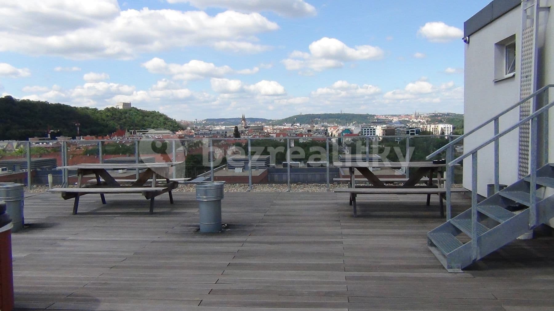 2 bedroom with open-plan kitchen flat to rent, 42 m², Molákova, Prague, Prague 2 bedroom with open-plan kitchen flat to rent, 42 m², Molákova, Prague, Prague