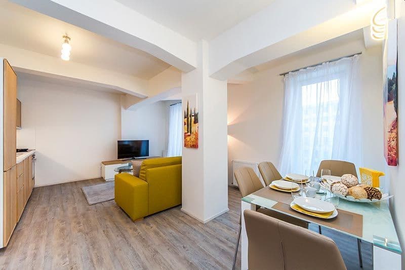 Studio flat to rent, 37 m², Jankovcova, Prague, Prague Studio flat to rent, 37 m², Jankovcova, Prague, Prague