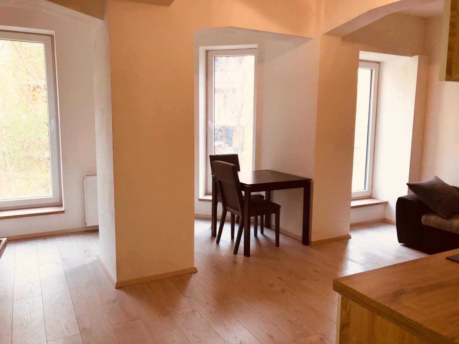 Studio flat to rent, 37 m², Jankovcova, Prague, Prague Studio flat to rent, 37 m², Jankovcova, Prague, Prague