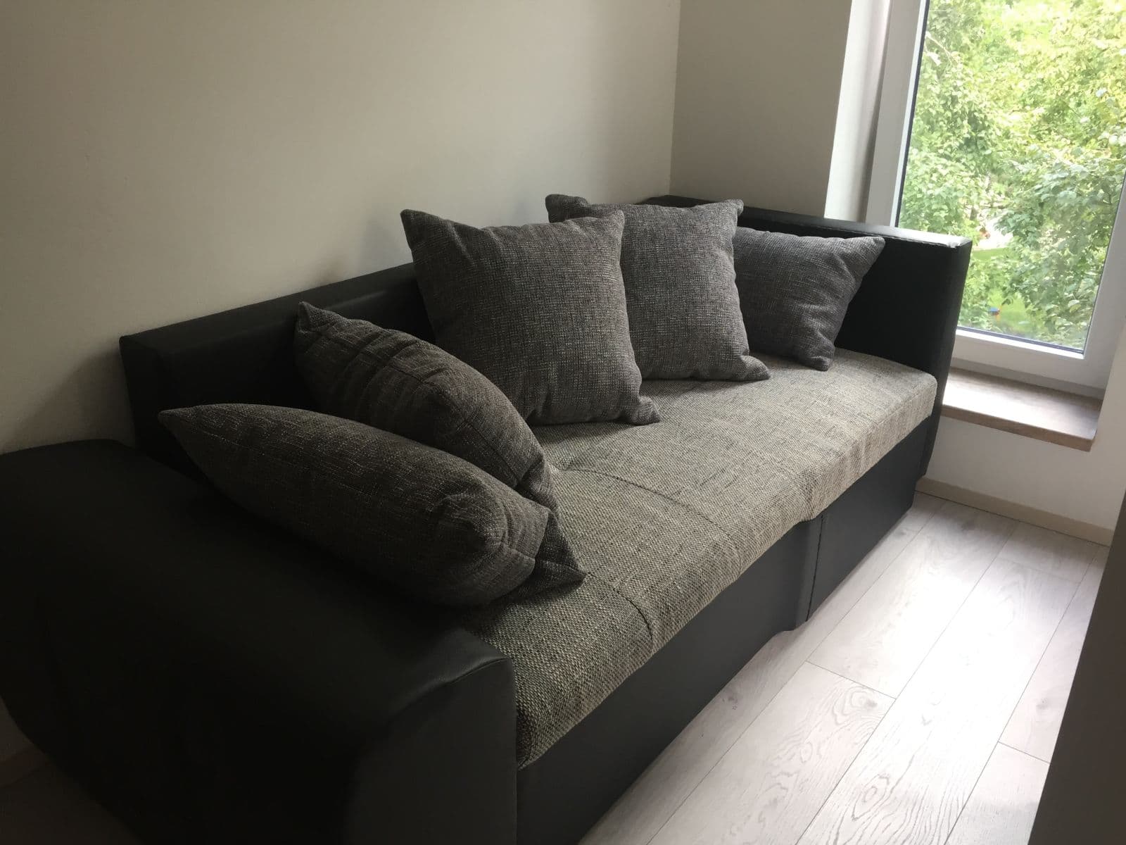 Studio flat to rent, 37 m², Jankovcova, Prague, Prague Studio flat to rent, 37 m², Jankovcova, Prague, Prague