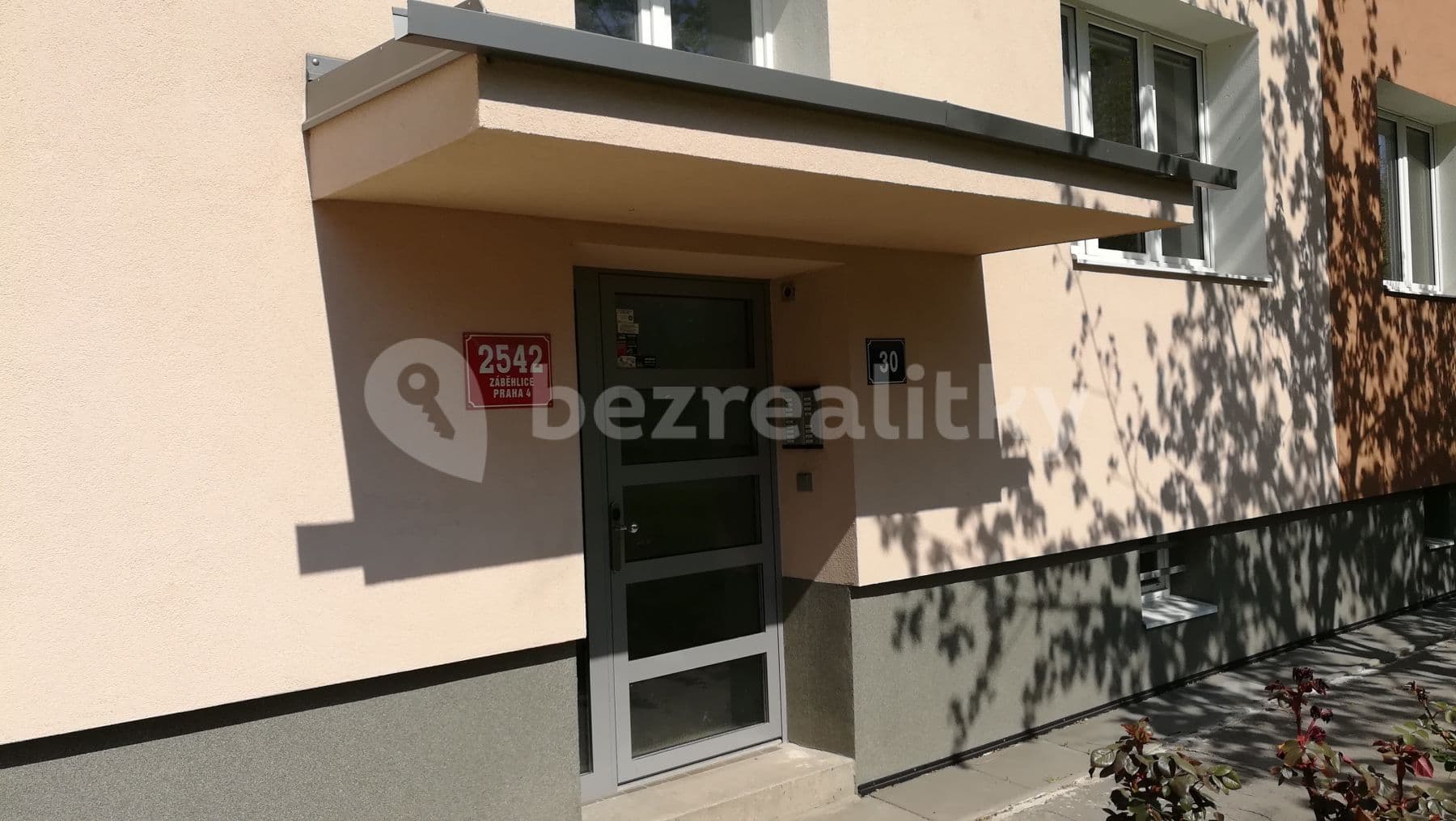 2 bedroom flat to rent, 56 m², Na Chodovci, Prague, Prague 2 bedroom flat to rent, 56 m², Na Chodovci, Prague, Prague