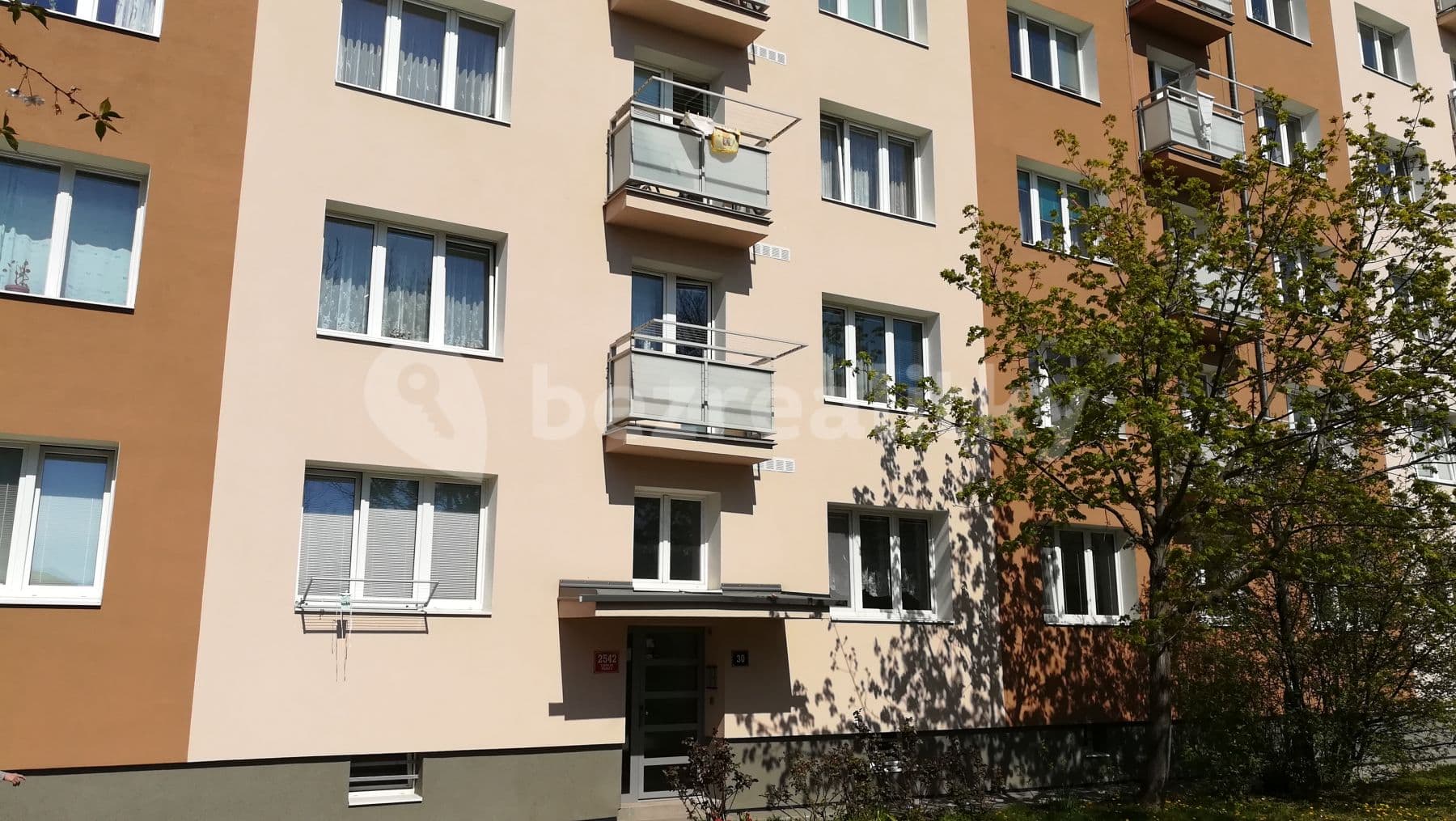 2 bedroom flat to rent, 56 m², Na Chodovci, Prague, Prague 2 bedroom flat to rent, 56 m², Na Chodovci, Prague, Prague