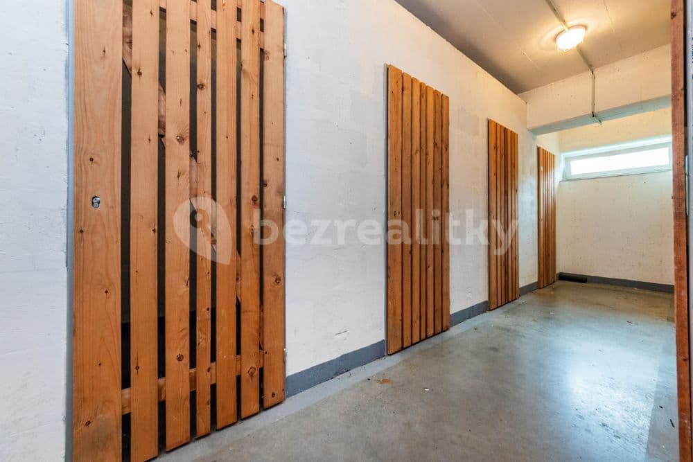 Studio flat to rent, 33 m², Sicherova, Prague, Prague Studio flat to rent, 33 m², Sicherova, Prague, Prague