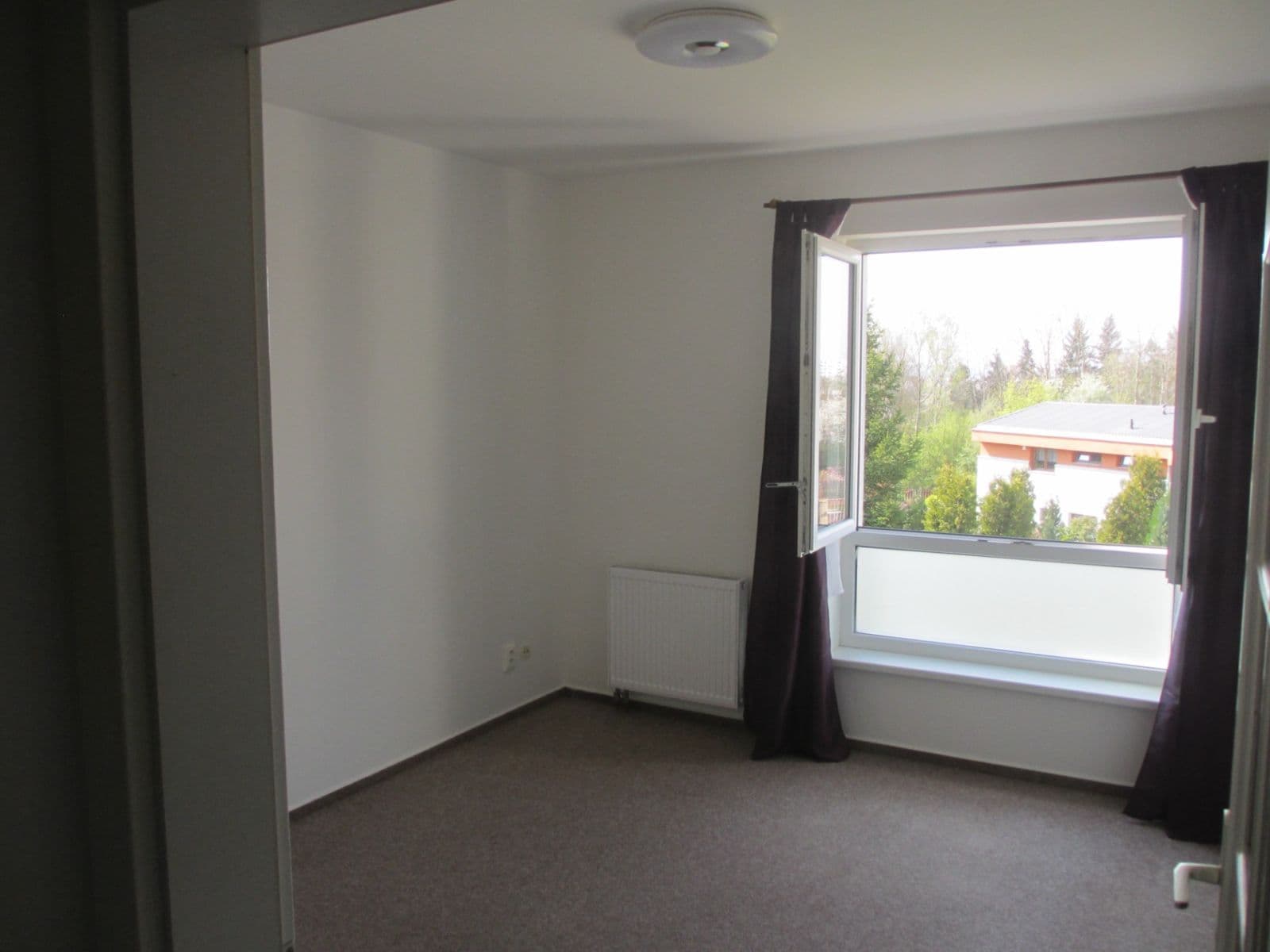 1 bedroom with open-plan kitchen flat to rent, 50 m², Kotíkovská, Plzeň, Plzeňský Region 1 bedroom with open-plan kitchen flat to rent, 50 m², Kotíkovská, Plzeň, Plzeňský Region