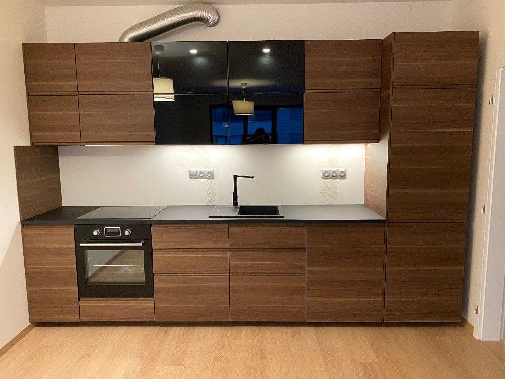 1 bedroom with open-plan kitchen flat to rent, 58 m², Na Komořsku, Prague, Prague 1 bedroom with open-plan kitchen flat to rent, 58 m², Na Komořsku, Prague, Prague