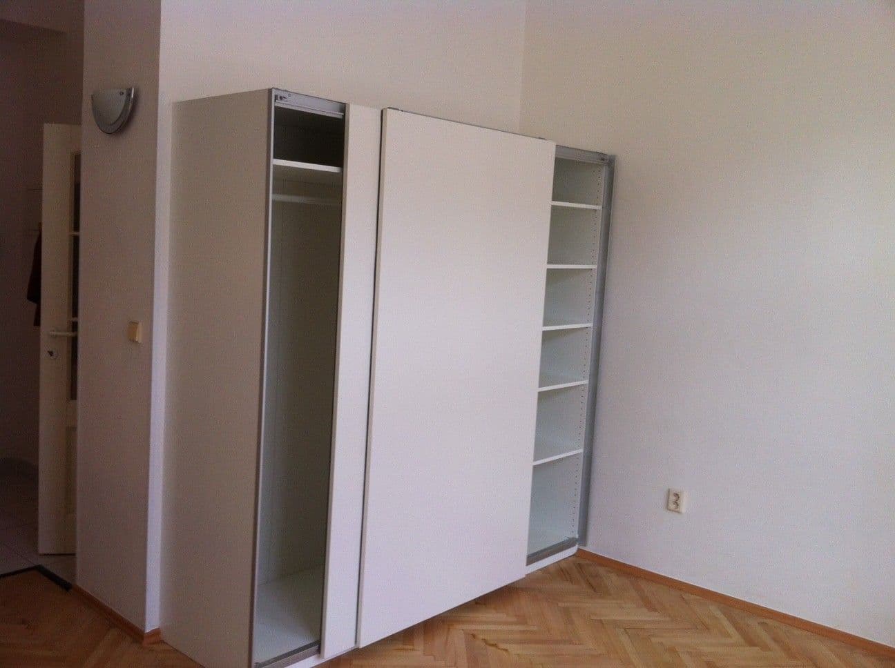 Studio flat to rent, 26 m², Slezská, Prague, Prague Studio flat to rent, 26 m², Slezská, Prague, Prague
