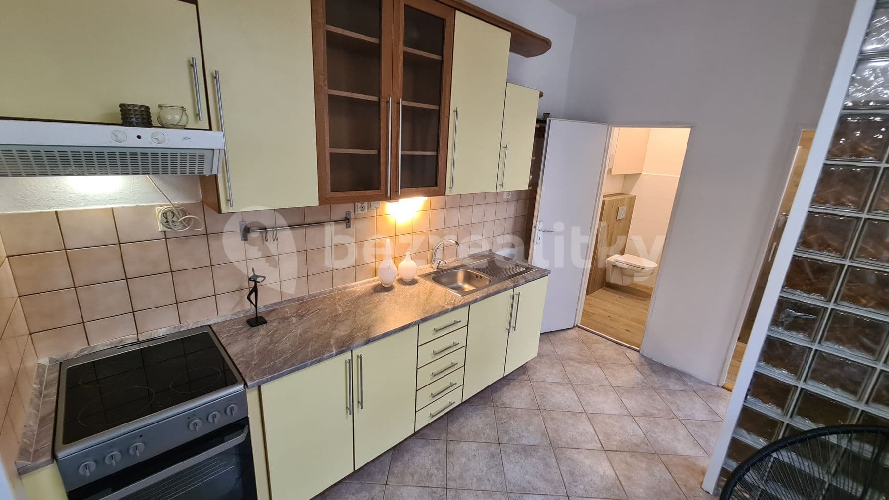 1 bedroom flat to rent, 32 m², Palackého Třída, Brno, Jihomoravský Region 1 bedroom flat to rent, 32 m², Palackého Třída, Brno, Jihomoravský Region