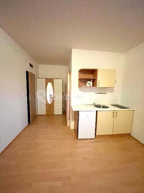Studio flat to rent, 28 m², Mladoboleslavská, Prague, Prague Studio flat to rent, 28 m², Mladoboleslavská, Prague, Prague