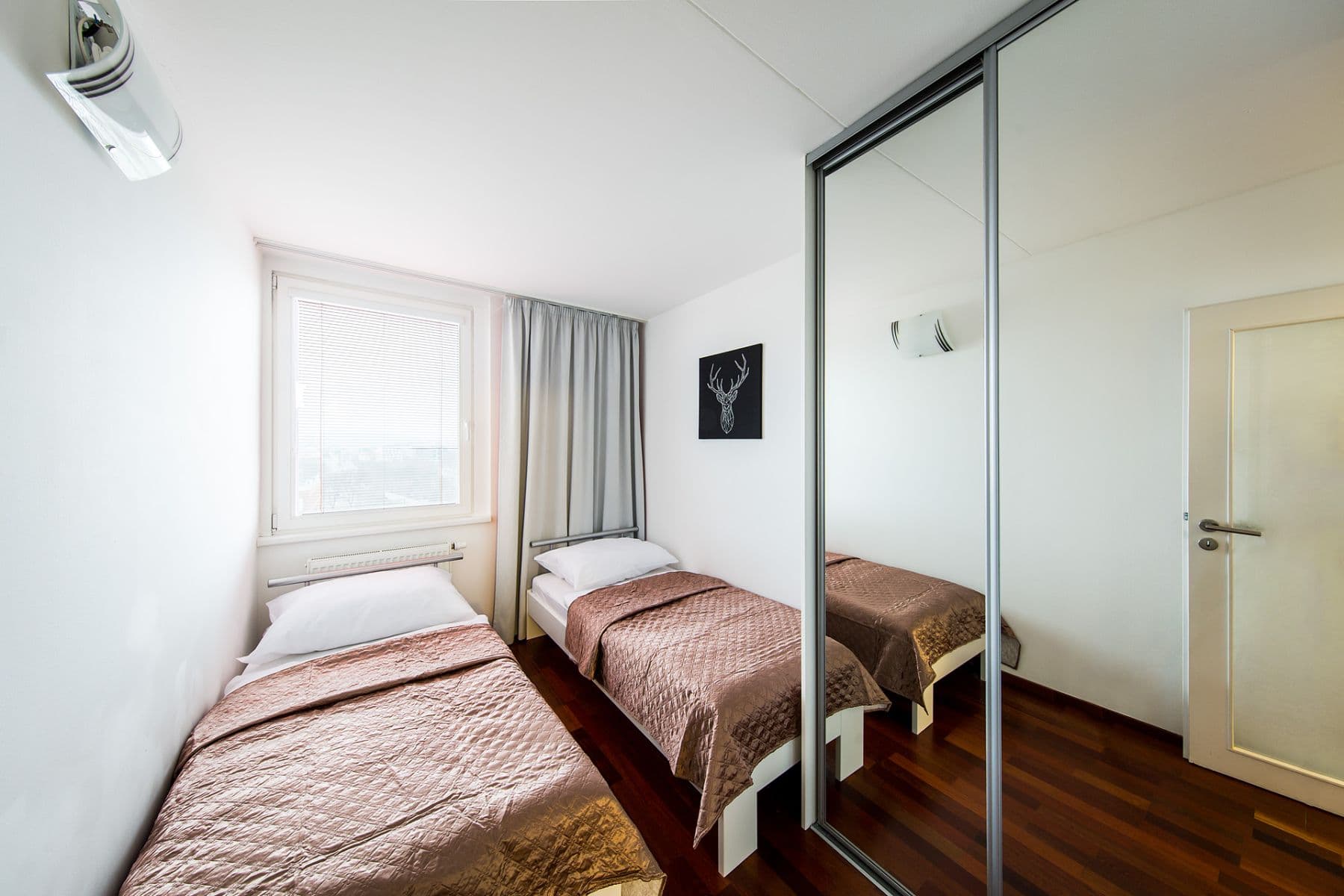 2 bedroom with open-plan kitchen flat to rent, 52 m², Molákova, Prague, Prague 2 bedroom with open-plan kitchen flat to rent, 52 m², Molákova, Prague, Prague