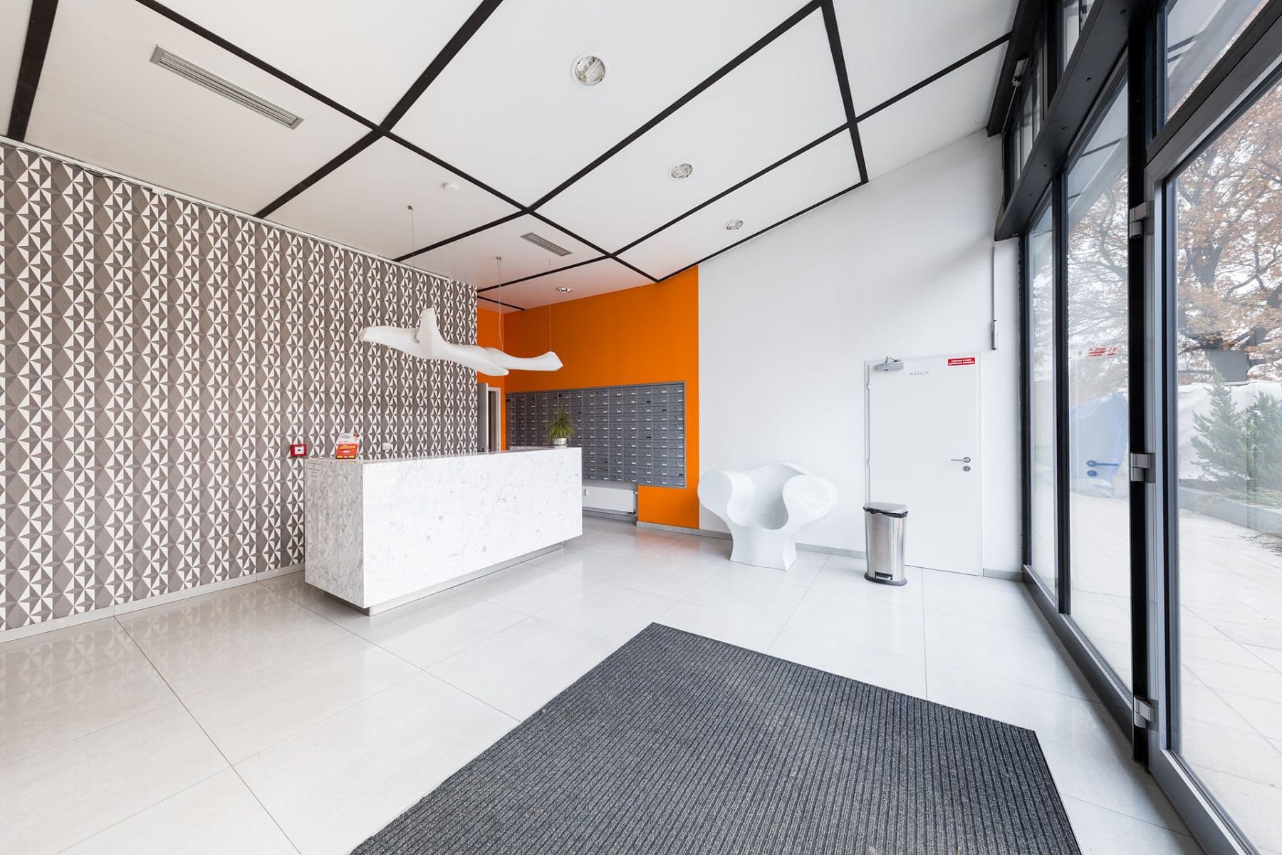 2 bedroom with open-plan kitchen flat to rent, 52 m², Molákova, Prague, Prague 2 bedroom with open-plan kitchen flat to rent, 52 m², Molákova, Prague, Prague