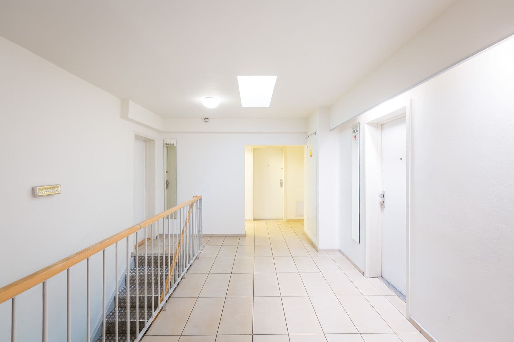 2 bedroom with open-plan kitchen flat to rent, 52 m², Molákova, Prague, Prague 2 bedroom with open-plan kitchen flat to rent, 52 m², Molákova, Prague, Prague