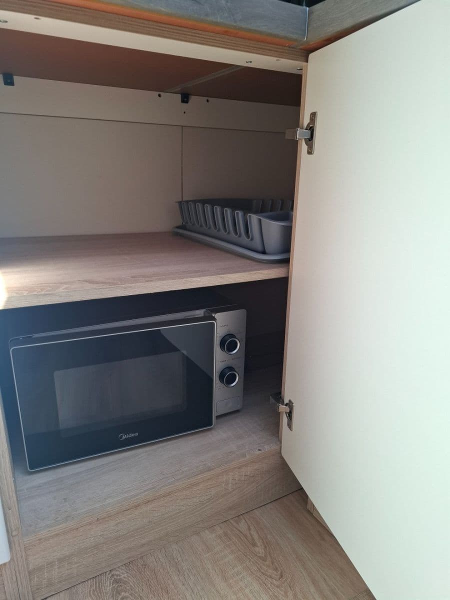 1 bedroom with open-plan kitchen flat to rent, 35 m², Na Návsi, Čestlice, Středočeský Region 1 bedroom with open-plan kitchen flat to rent, 35 m², Na Návsi, Čestlice, Středočeský Region