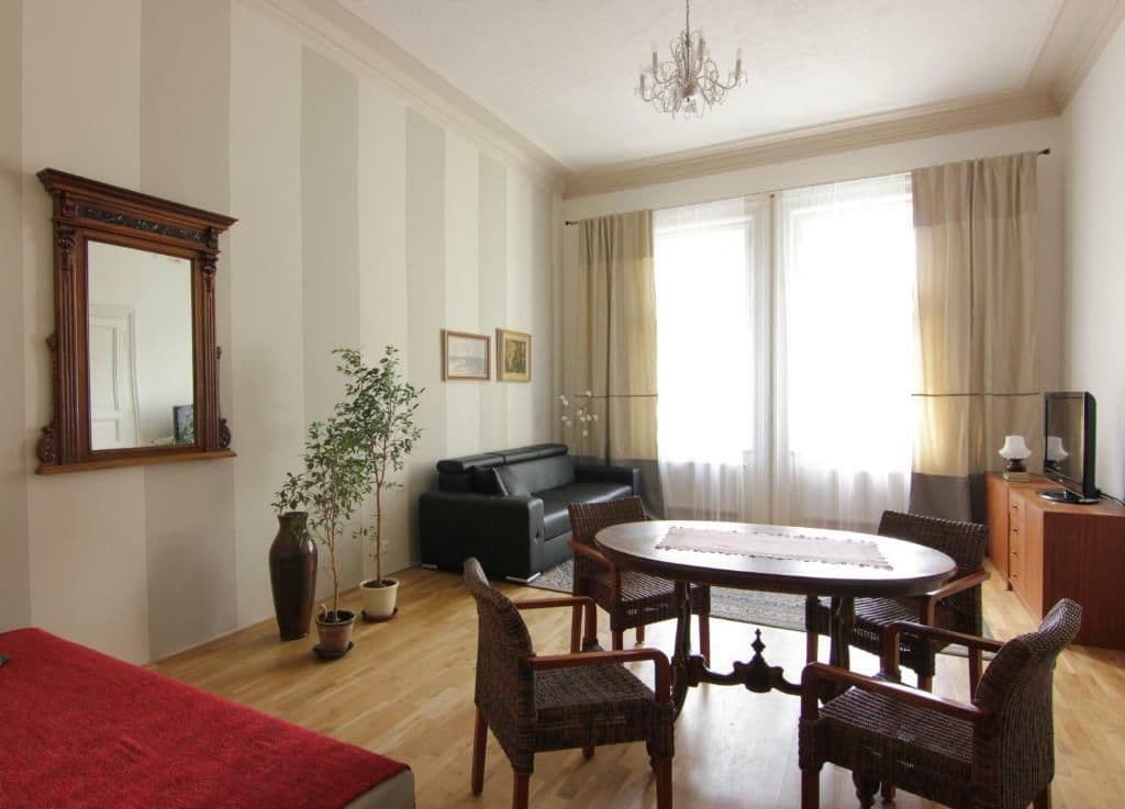 2 bedroom flat to rent, 75 m², Jungmannova, Prague, Prague 2 bedroom flat to rent, 75 m², Jungmannova, Prague, Prague