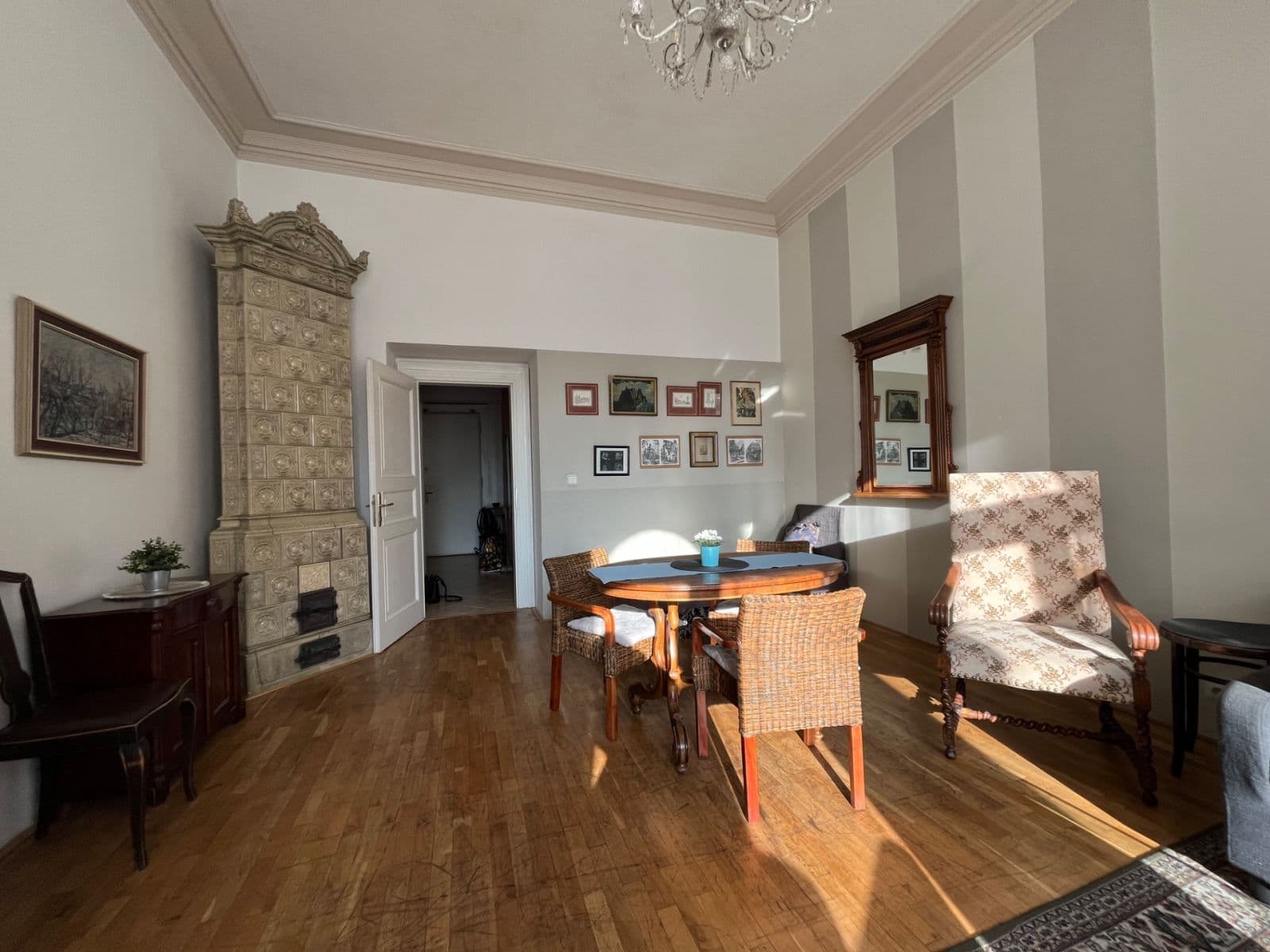 2 bedroom flat to rent, 75 m², Jungmannova, Prague, Prague 2 bedroom flat to rent, 75 m², Jungmannova, Prague, Prague